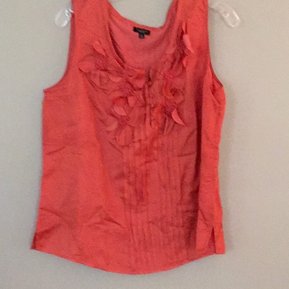 Tops - Picture 3 of 7
